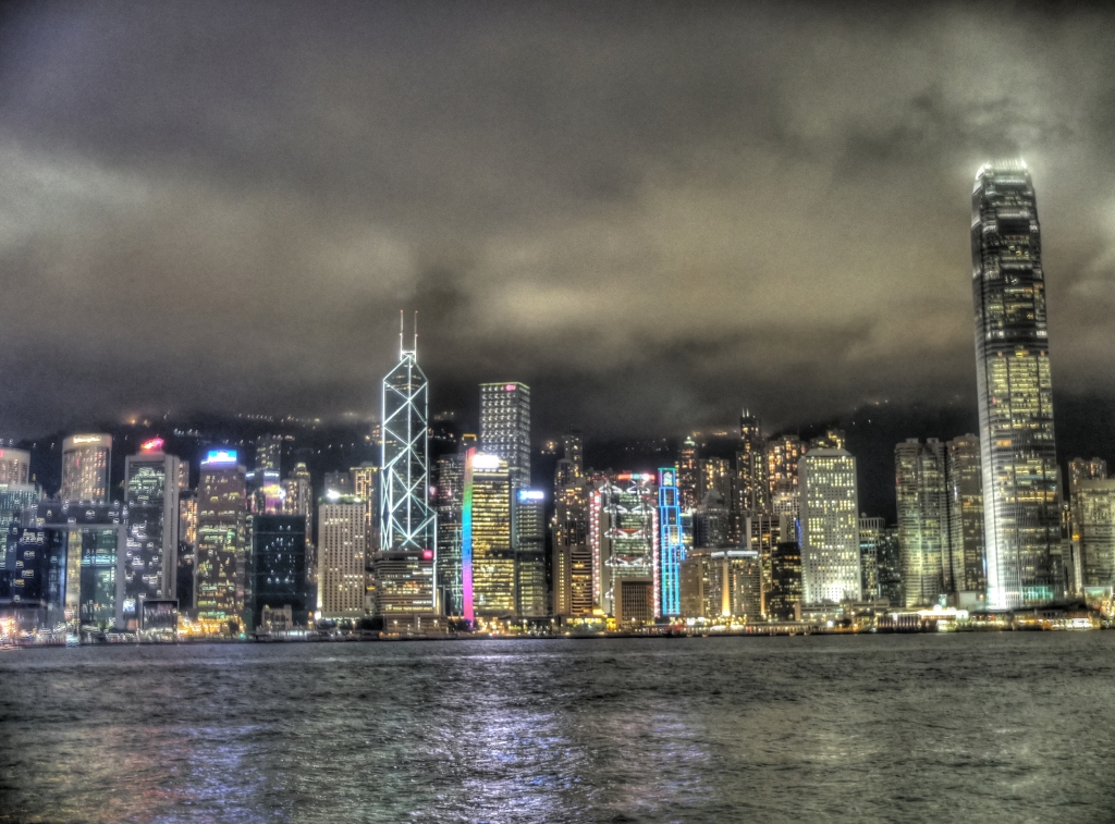 Land And The Ruling Class In Hong Kong by Alice Poon