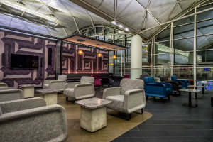 qantas lounge hong kong review pictures