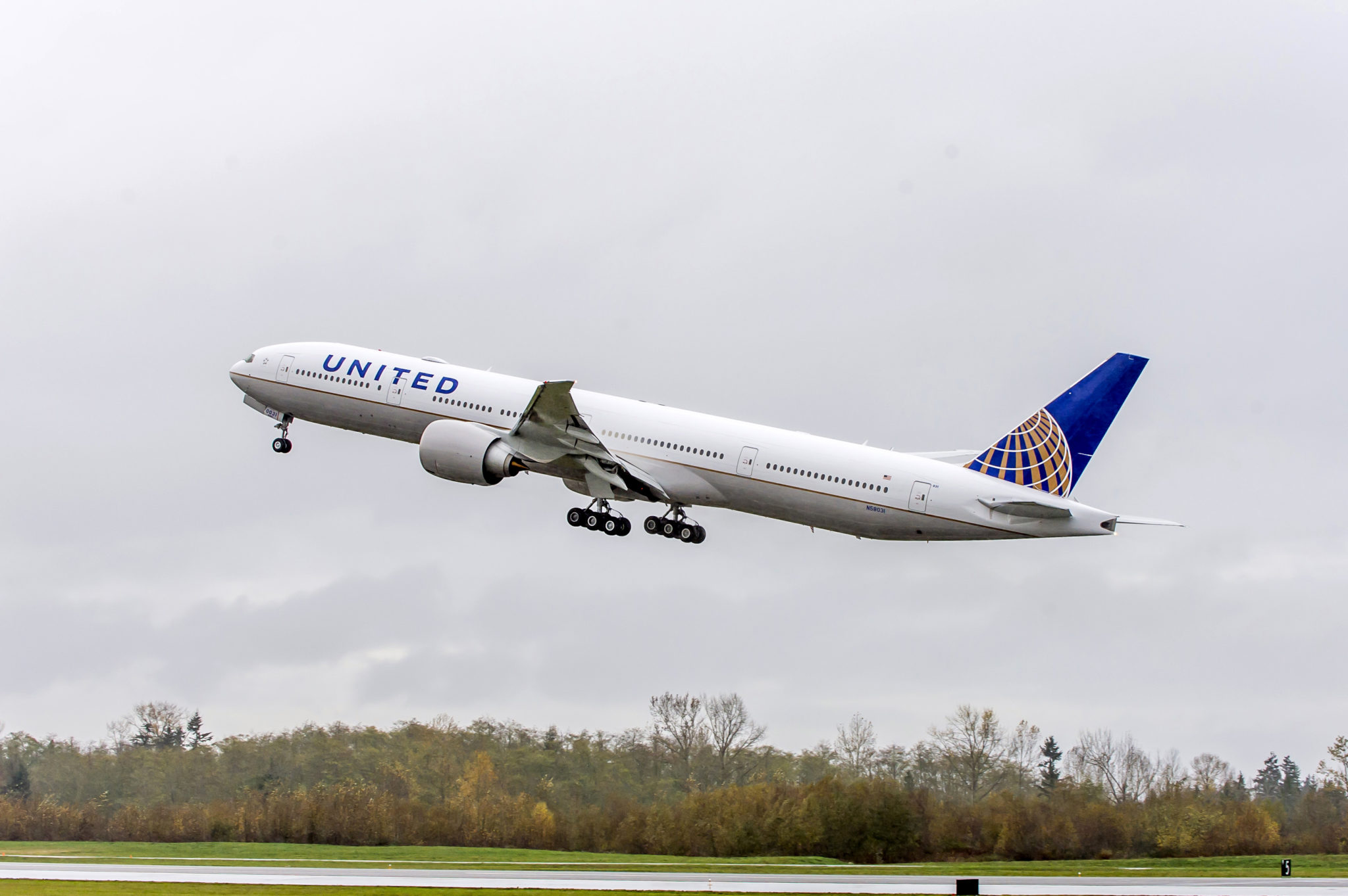 United Revamps Status Qualification Increases Spend Requirement 