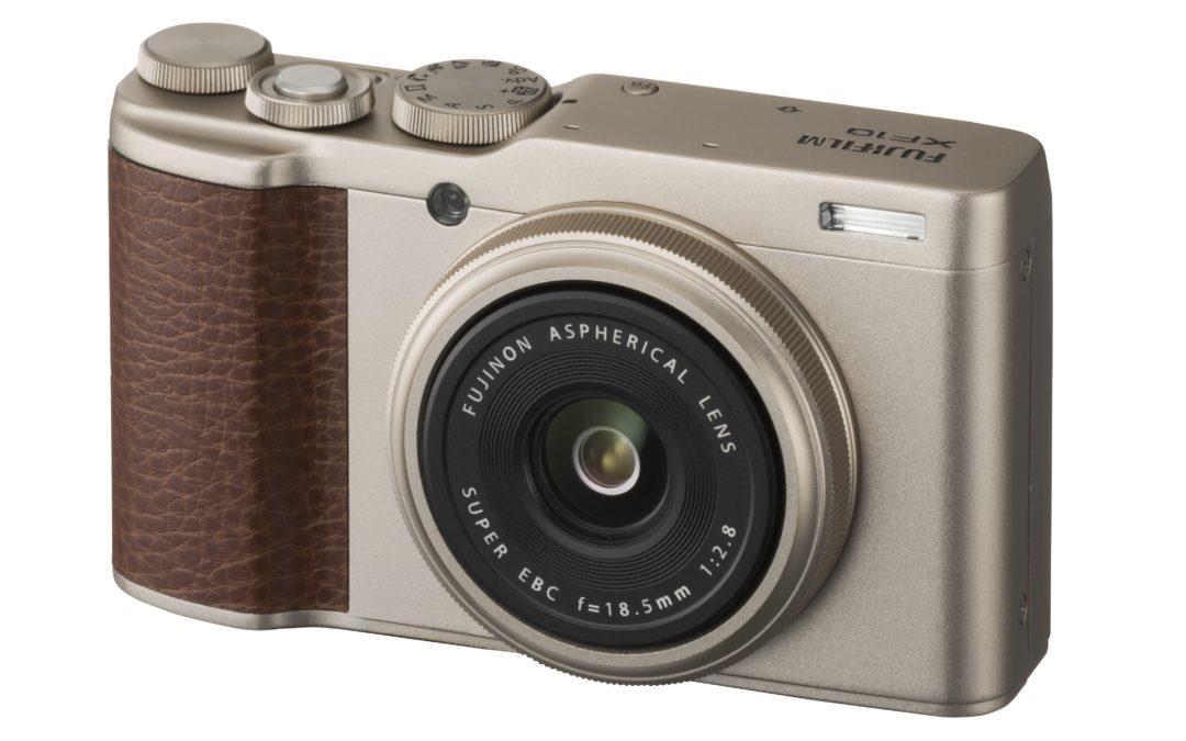 The Fuji XF10: a small camera I want that’s NOT a Sony!