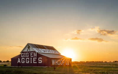 Early Picture of the Week: Fightin’ Texas Aggie Barn