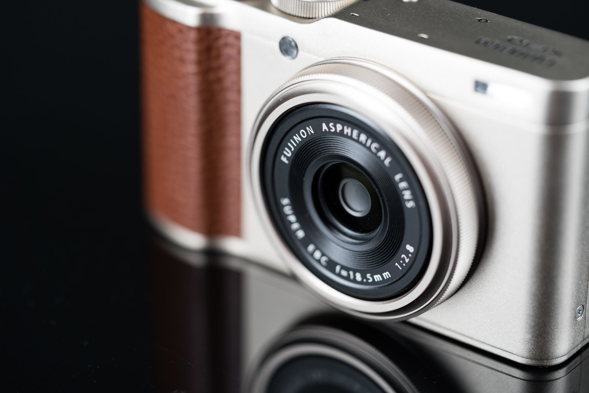 Travel Camera Review the 500 Fuji XF10 vs my 1000 iPhone X Andy's