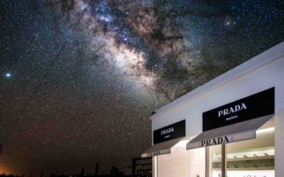 Picture of the Week: Prada Marfa and the Milky Way